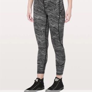 Lululemon Athletica Black and Gray Wave Leggings